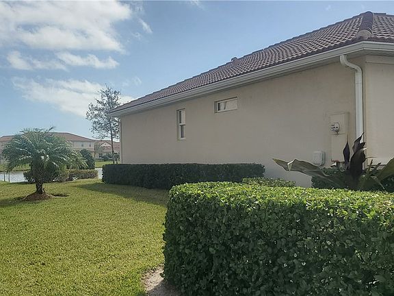 5th image of 1134 Normandie Way