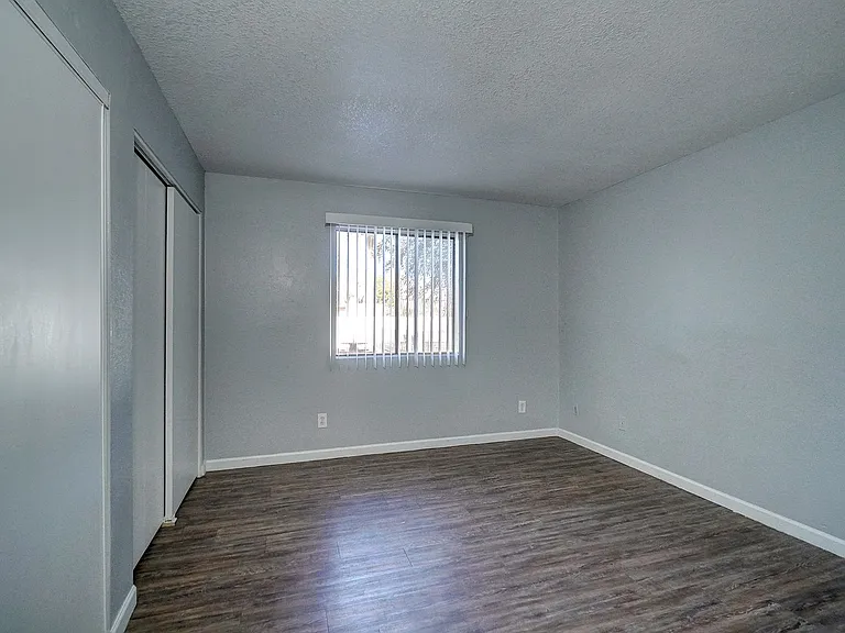 Monte Vista Commons — Photo 16