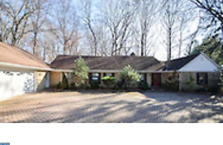 1st image of 1003 Kensington Ln