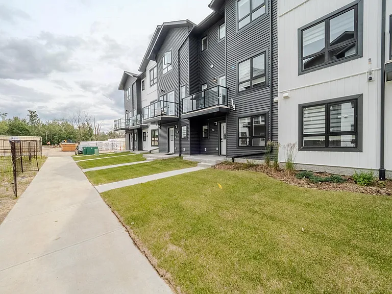 4703 32nd Ave — Photo 28