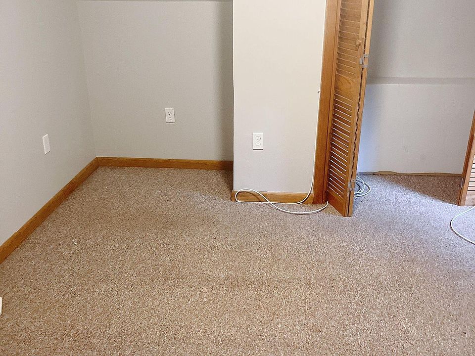 2nd image of 40 Washington St #0