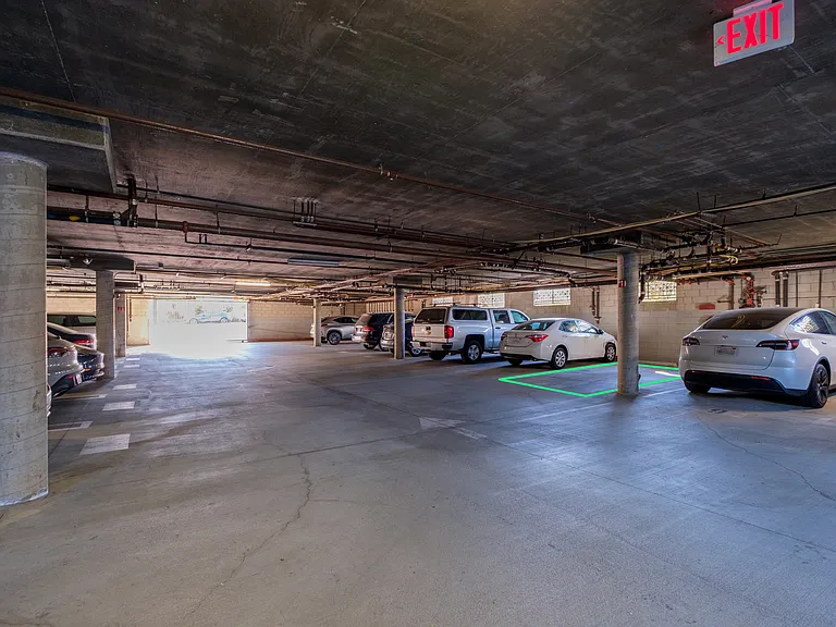 200 N 5th St #108 — Photo 45