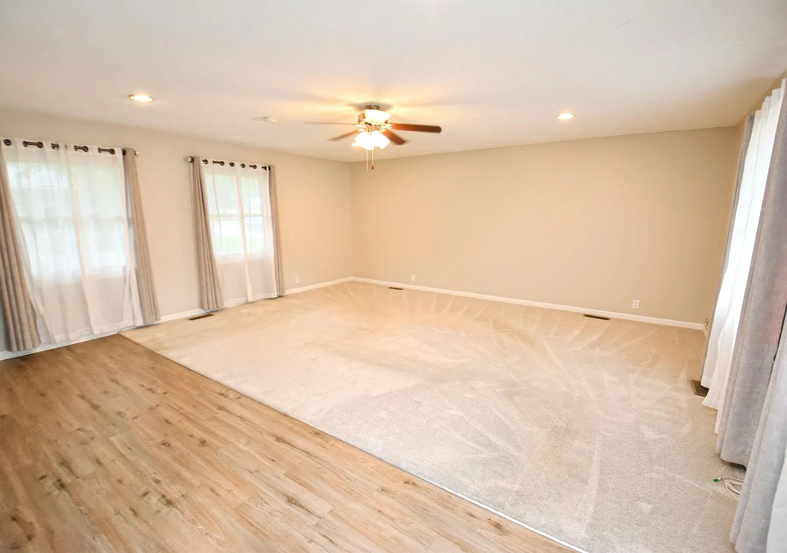 Updated Mckinley Terrace home — Photo 3