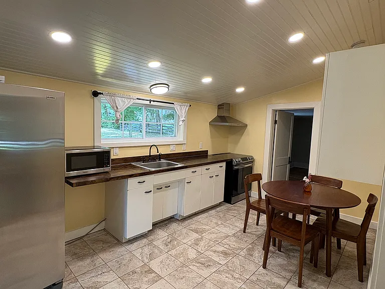 5454 Pinewood Rd — Photo 15