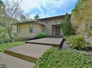 121 Bullock Rd, Chadds Ford, PA 19317