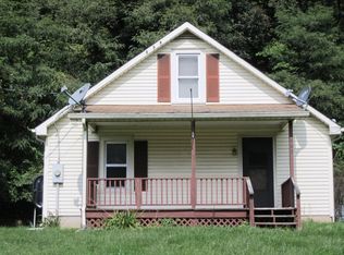 5409 Frontier Ln, Covington, VA 24426