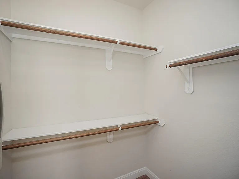 28515 Pleasant Forest Dr — Photo 23