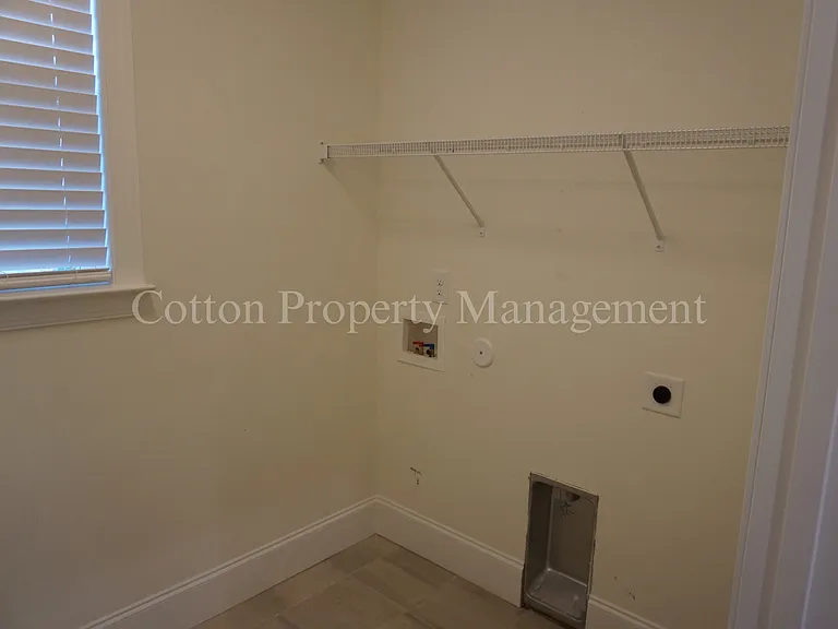 33 Meon Ln — Photo 30