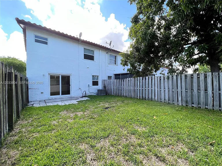 20759 SW 83rd Ave — Photo 8