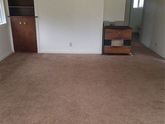 2nd image of 14444 Union Ave SW