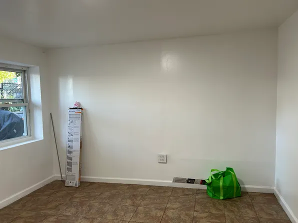 1135 Allerton Ave #1, Bronx, NY 10469