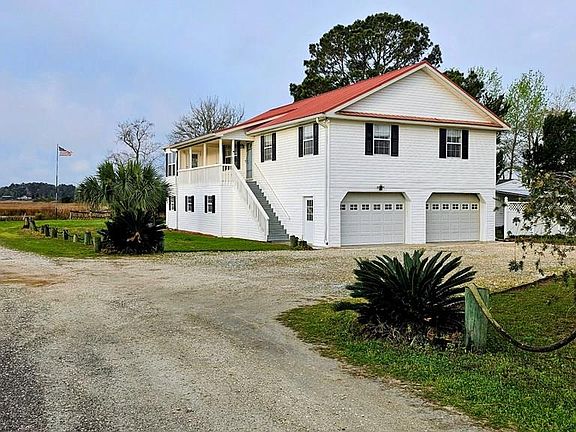 2nd image of 387 River Rd
