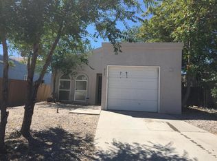905 Sunset Dr SW, Albuquerque, NM 87121