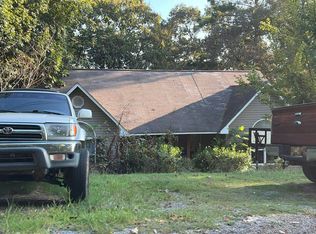 200 S Lakeshore Dr, Talladega, AL 35160