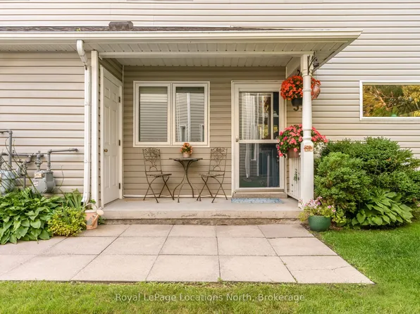 35 Sundial Ct #17, Collingwood, ON L9Y 5E5