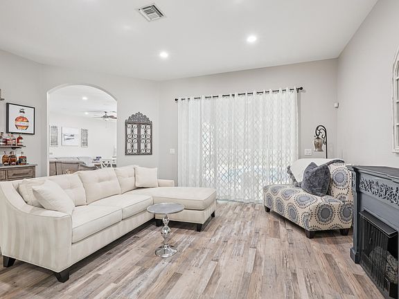 5th image of 9090 New Hope Court