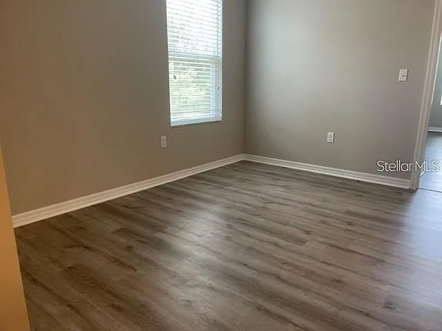 833 Wiltonway Dr — Photo 16