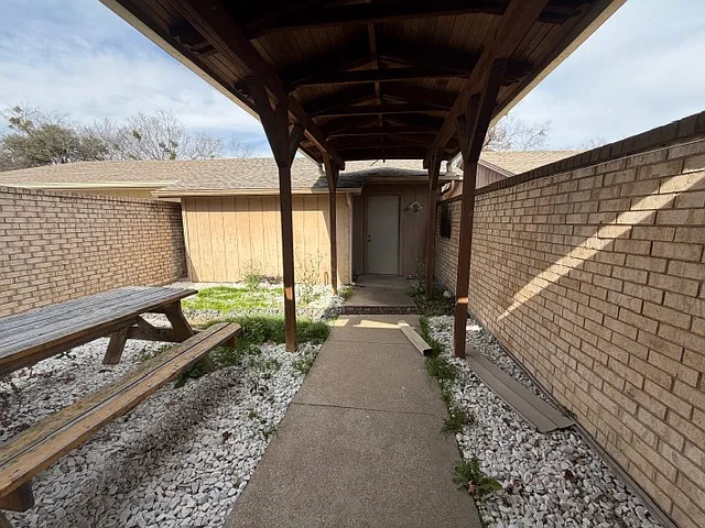 2608 Woodrow Blvd — Photo 17