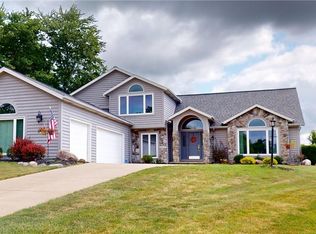 921 Wood Hill Ct, Brunswick, OH