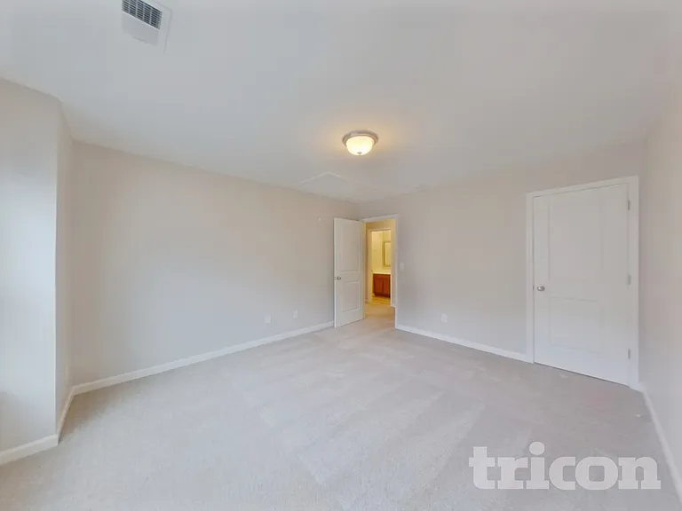 137 Misty Dew Ln — Photo 12