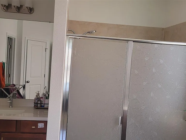 716 Leeward Pass — Photo 13