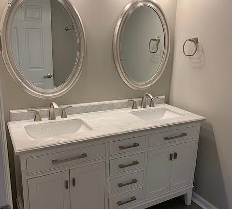 2nd image of 4325 Serena Cir