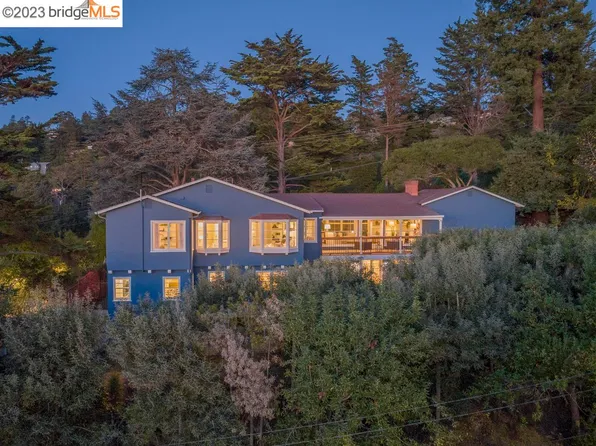 5600 Castle Dr, Oakland, CA 94611