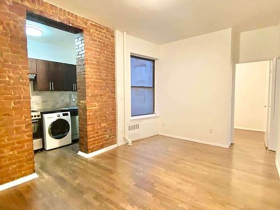 3rd image of 1229 1st Ave #10F