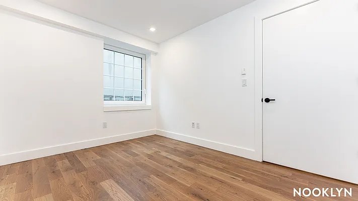 Rented by Nooklyn NYC LLC | media 48