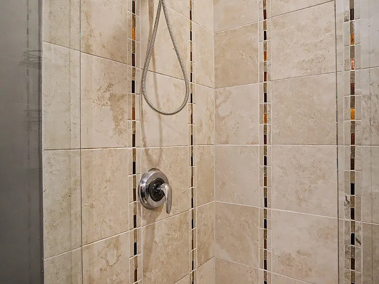 261 S Limestone St #304 — Photo 54