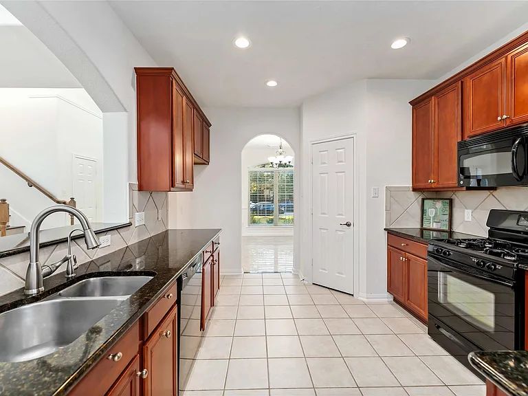 7226 Vorgen Ct — Photo 11