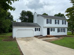 15 Mitchell Rd, Greenville, SC 29615