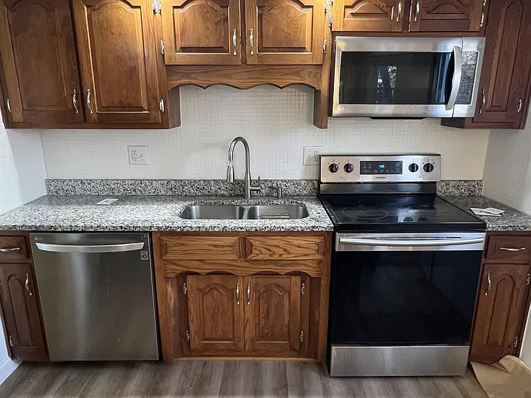503 Aspen Way — Photo 2