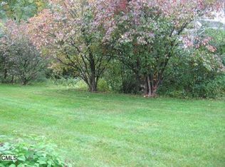 83 Willow Spgs, New Milford, CT 06776