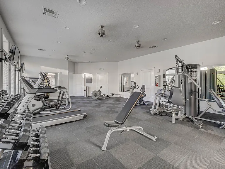 Pinnacle Highbury — Photo 15