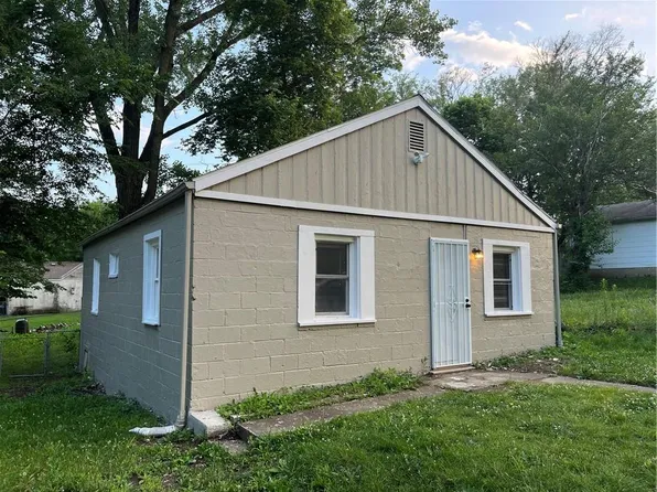 1817 E 82nd St, Kansas City, MO 64132