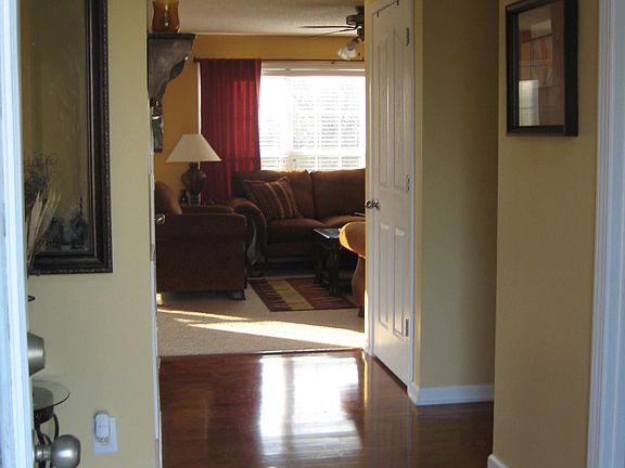 2nd image of 3155 Holly Point