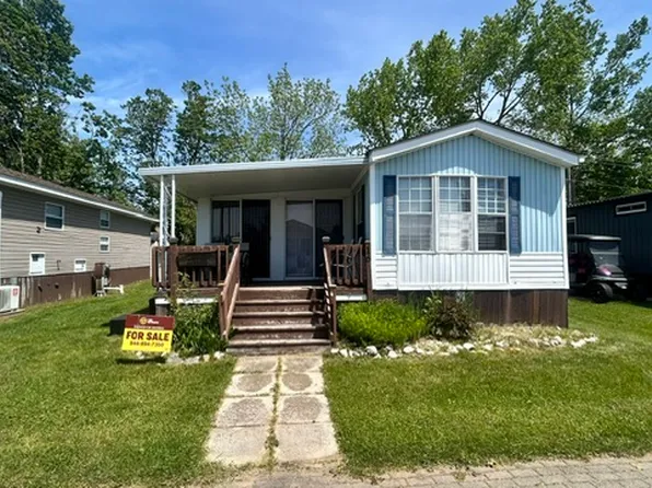 490 Empire Rd #Qvv016, Pt Colborne, ON L0S 1R0