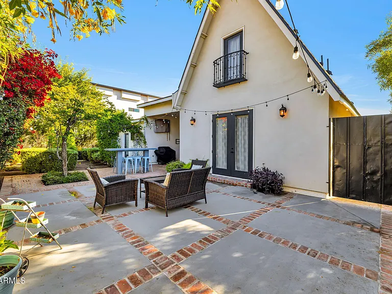 4402 E Turney Ave — Photo 45
