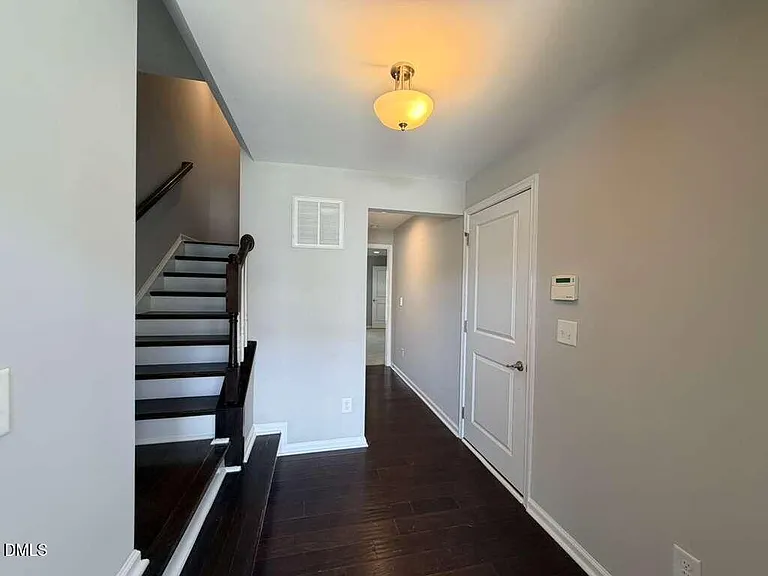 112 Brier Summit Pl — Photo 3