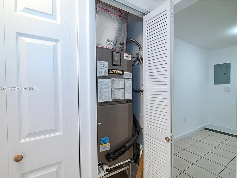 921 Jefferson Ave #3C — Photo 19