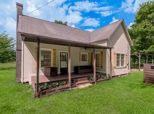 355 Sunset Rd, Trinity, TX 75845