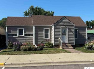 208 Main St W, Elysian, MN 56028
