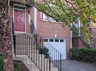 105 Sandberry Ct, Gaithersburg, MD 20878