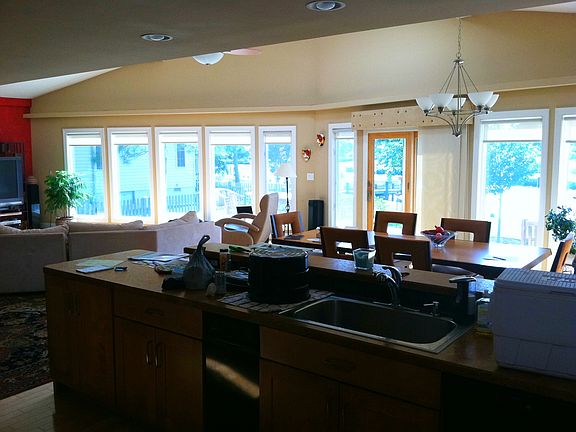 main living room/dining room area