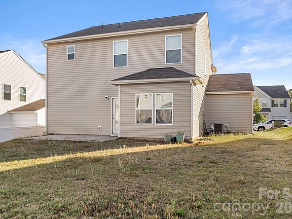 5th image of 5153 Meanna Dr