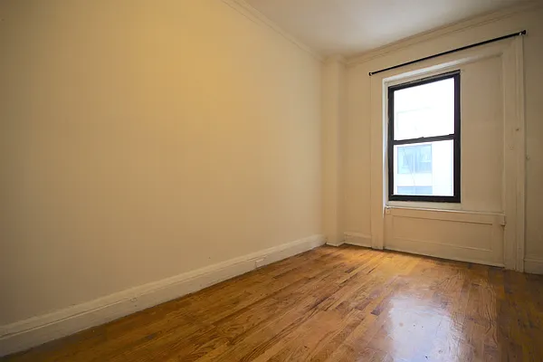 Rented by Oxford Property Group | media 9