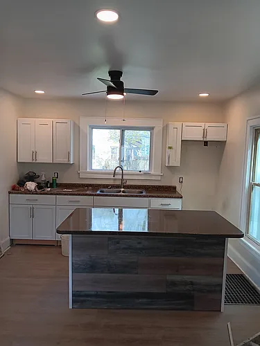 1206 West Ave Photo 1