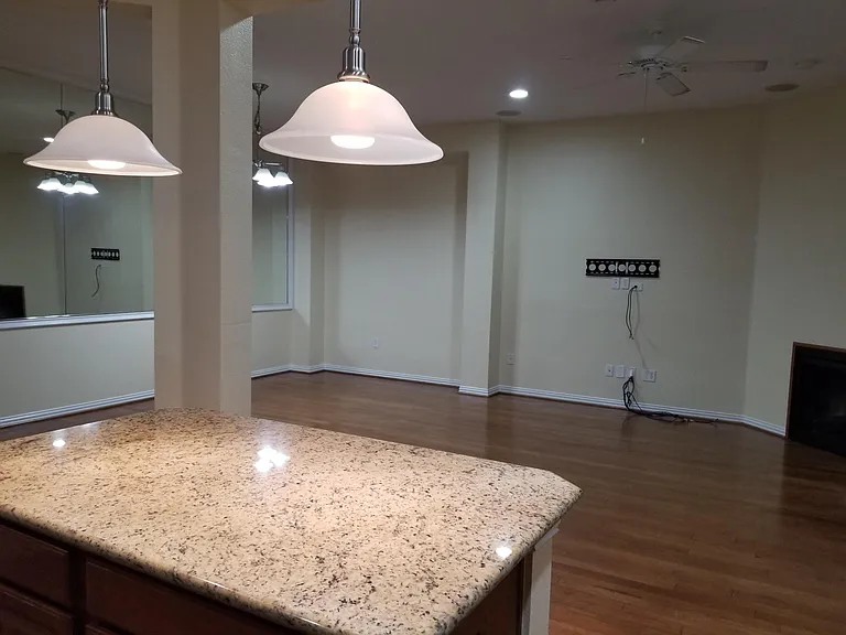 4000 Rome Ct — Photo 21