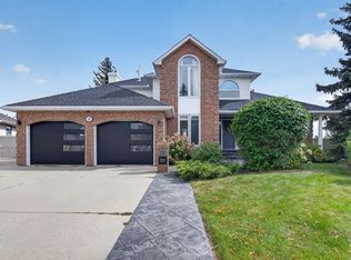 35 Ridgemont Way, Strathcona County, AB T8A 5M9